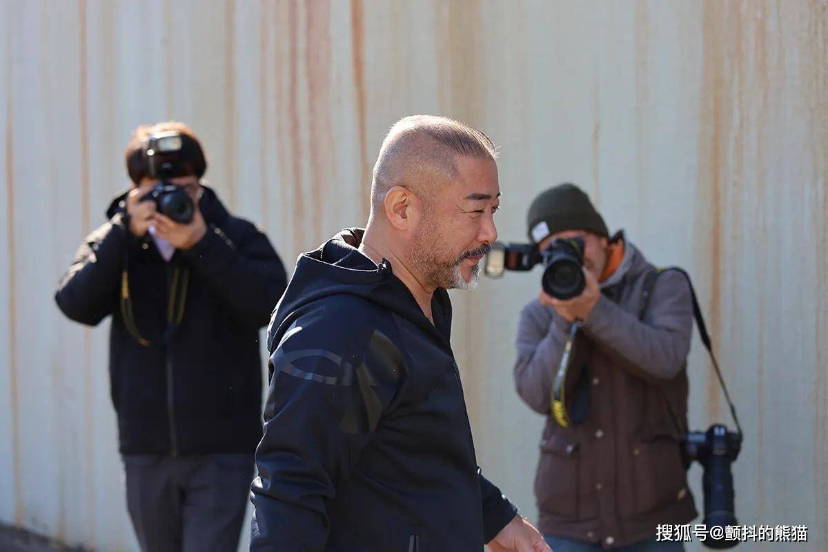 原創當黑社會遇上奢侈品：山口組元旦搗年糕，成了頂級奢侈品秀場