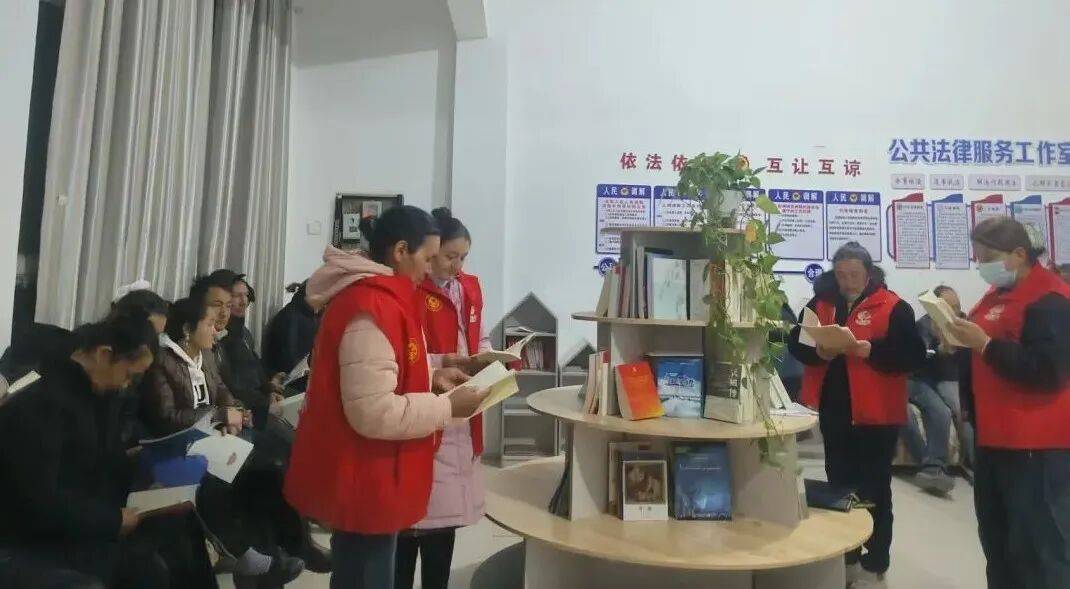 澤普縣布依魯克塔吉克族鄉法律服務工作室開展法律知識學習活動