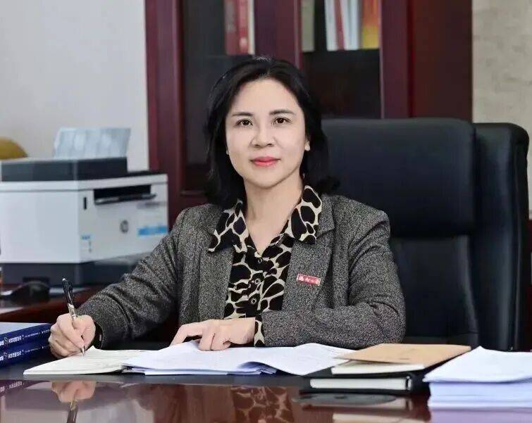 吳明紅任福州大學黨委書記